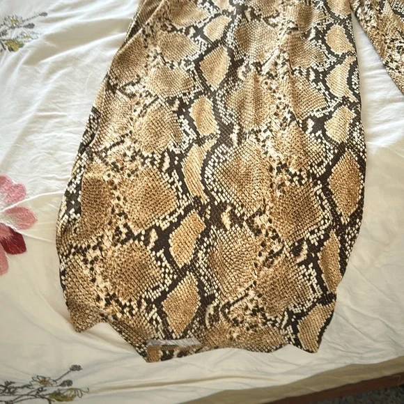Wide leg python print pants - Picture 2 of 4